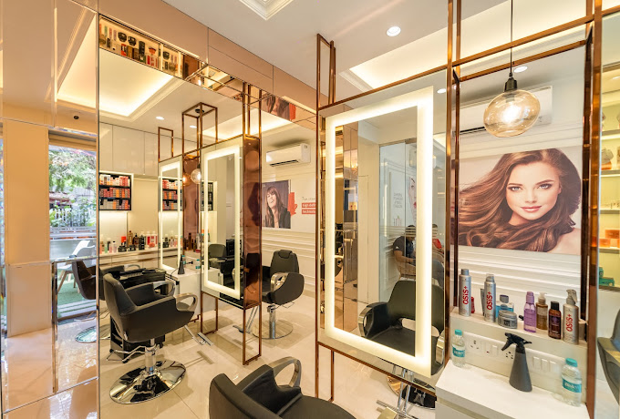 Apple Unisex Salon