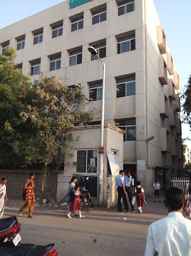 Marathwada Mitra Mandal Vidya Mandir High School